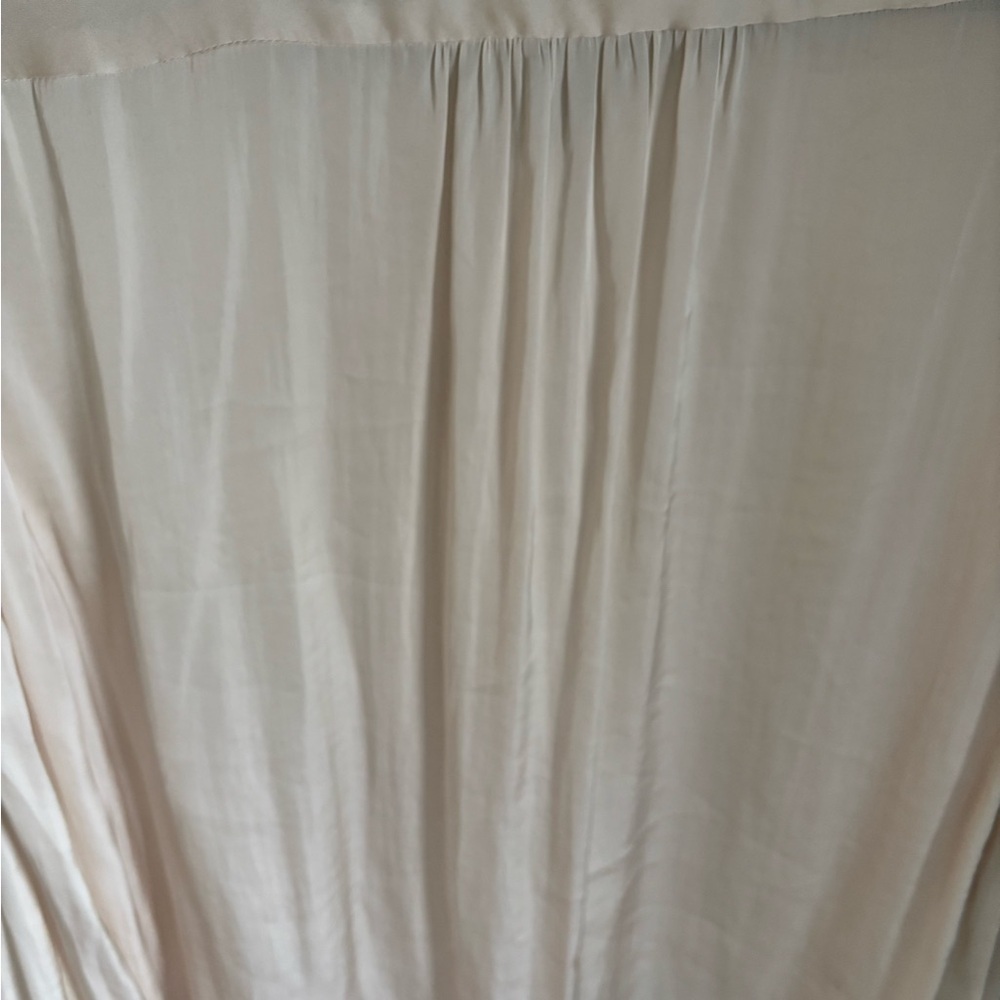 ***sold***Elegant J. Crew Cream Blouse with Button Front and Pleat details - Picture 10 of 12